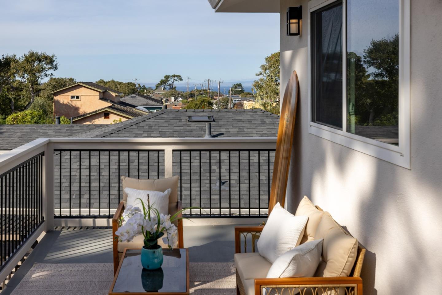 Detail Gallery Image 21 of 25 For 721 Oak St, Monterey,  CA 93940 - 4 Beds | 3 Baths