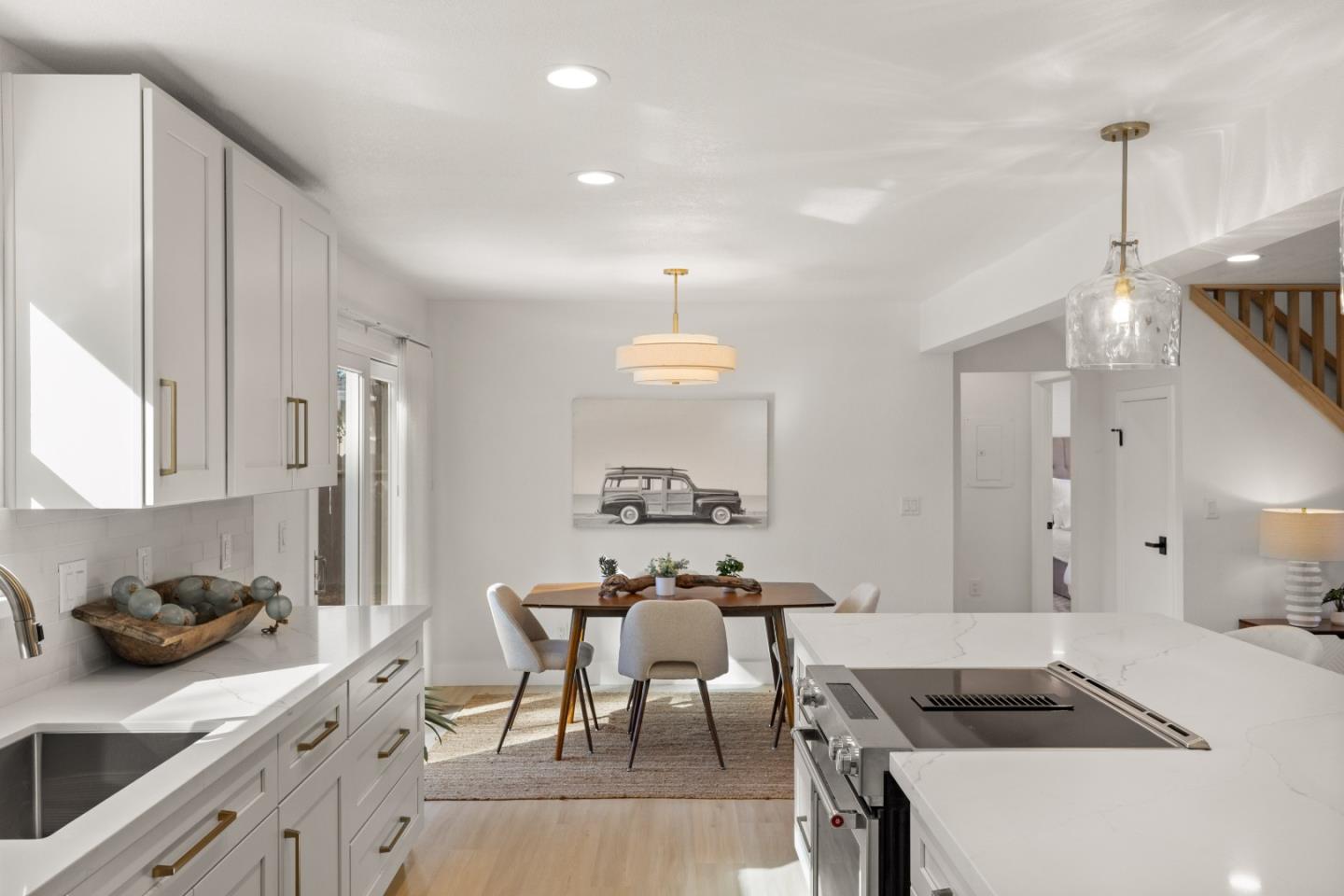 Detail Gallery Image 7 of 25 For 721 Oak St, Monterey,  CA 93940 - 4 Beds | 3 Baths