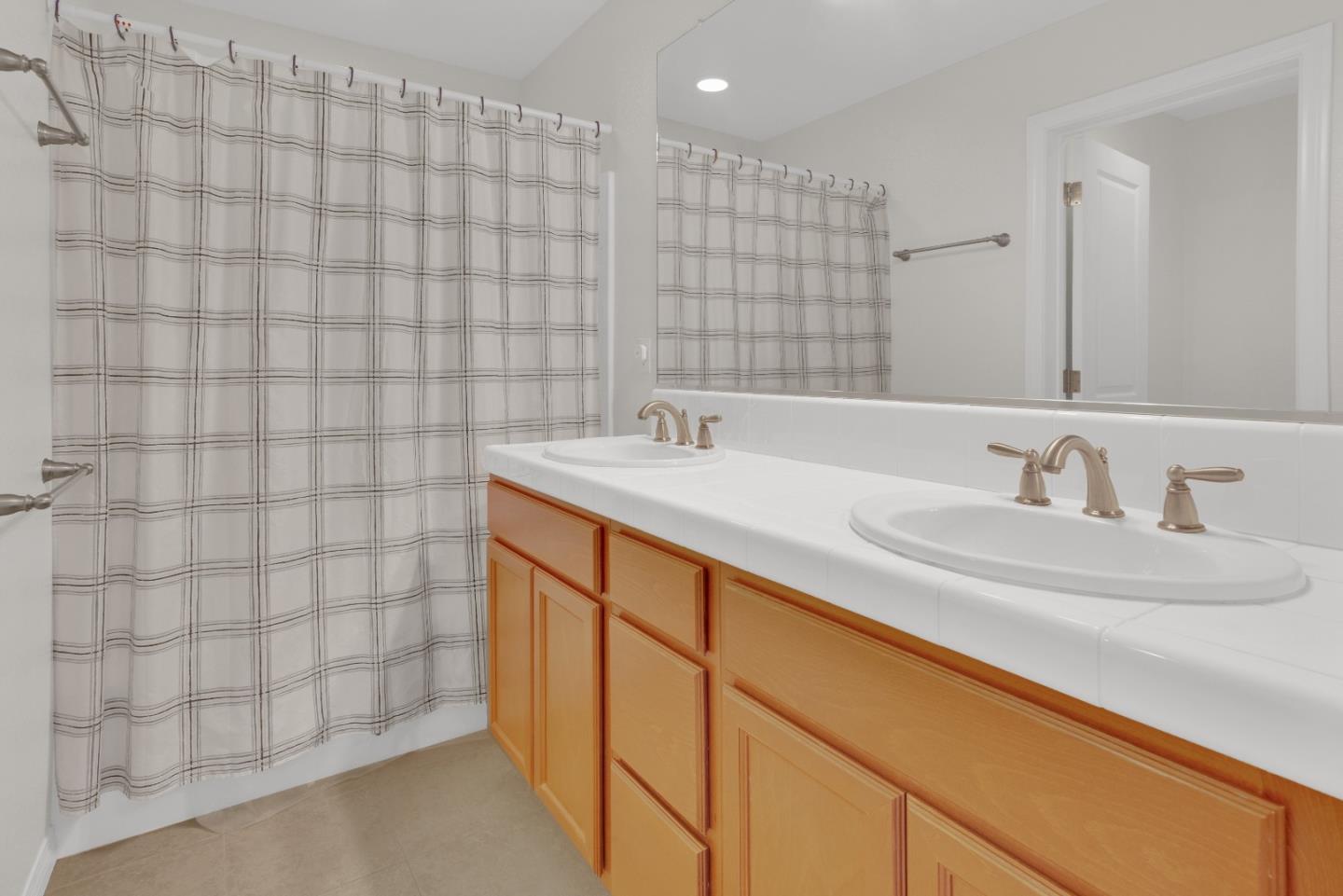 Detail Gallery Image 16 of 27 For 842 Tarragon Ln #1203,  San Luis Obispo,  CA 93401 - 2 Beds | 2/1 Baths