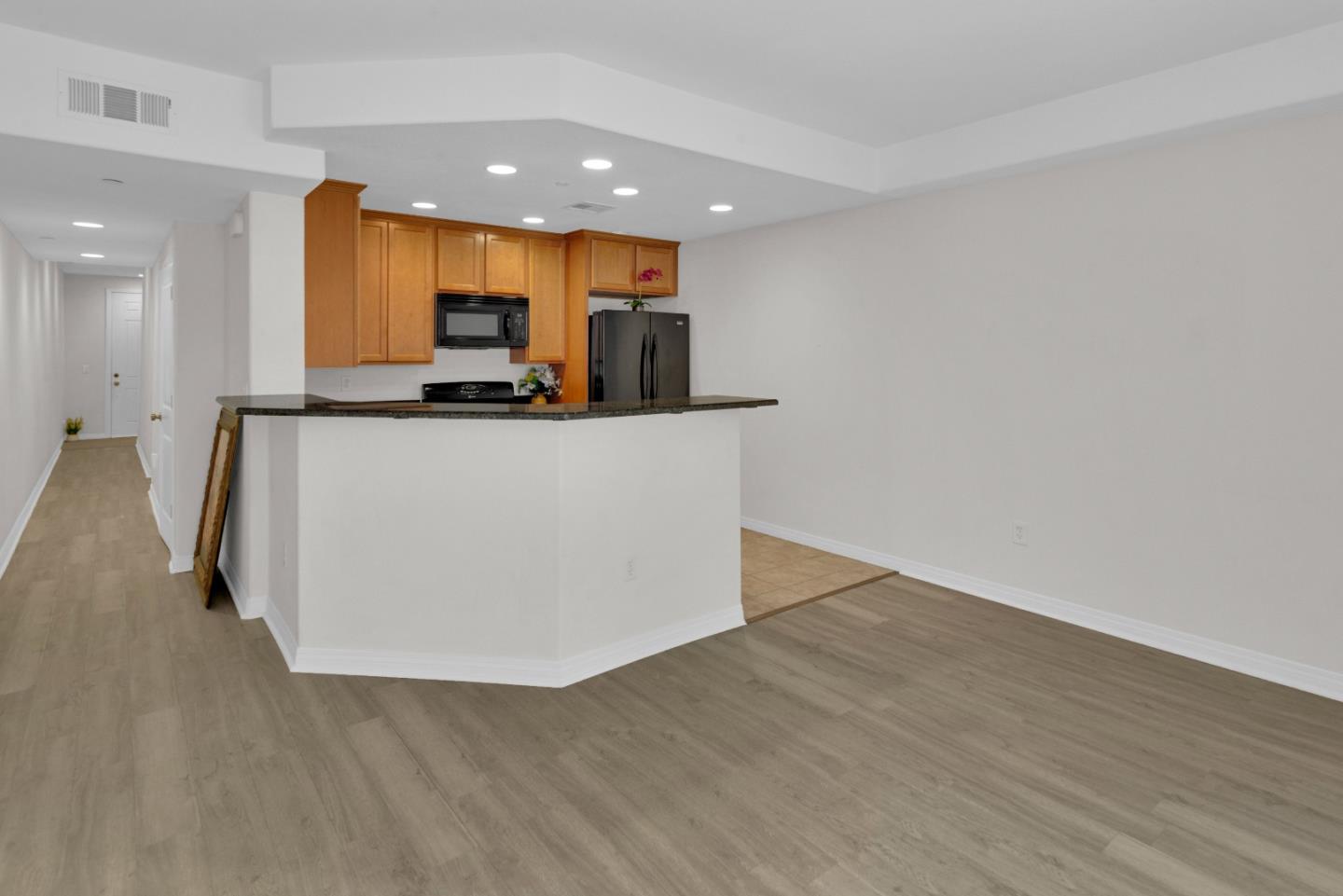 Detail Gallery Image 2 of 27 For 842 Tarragon Ln #1203,  San Luis Obispo,  CA 93401 - 2 Beds | 2/1 Baths