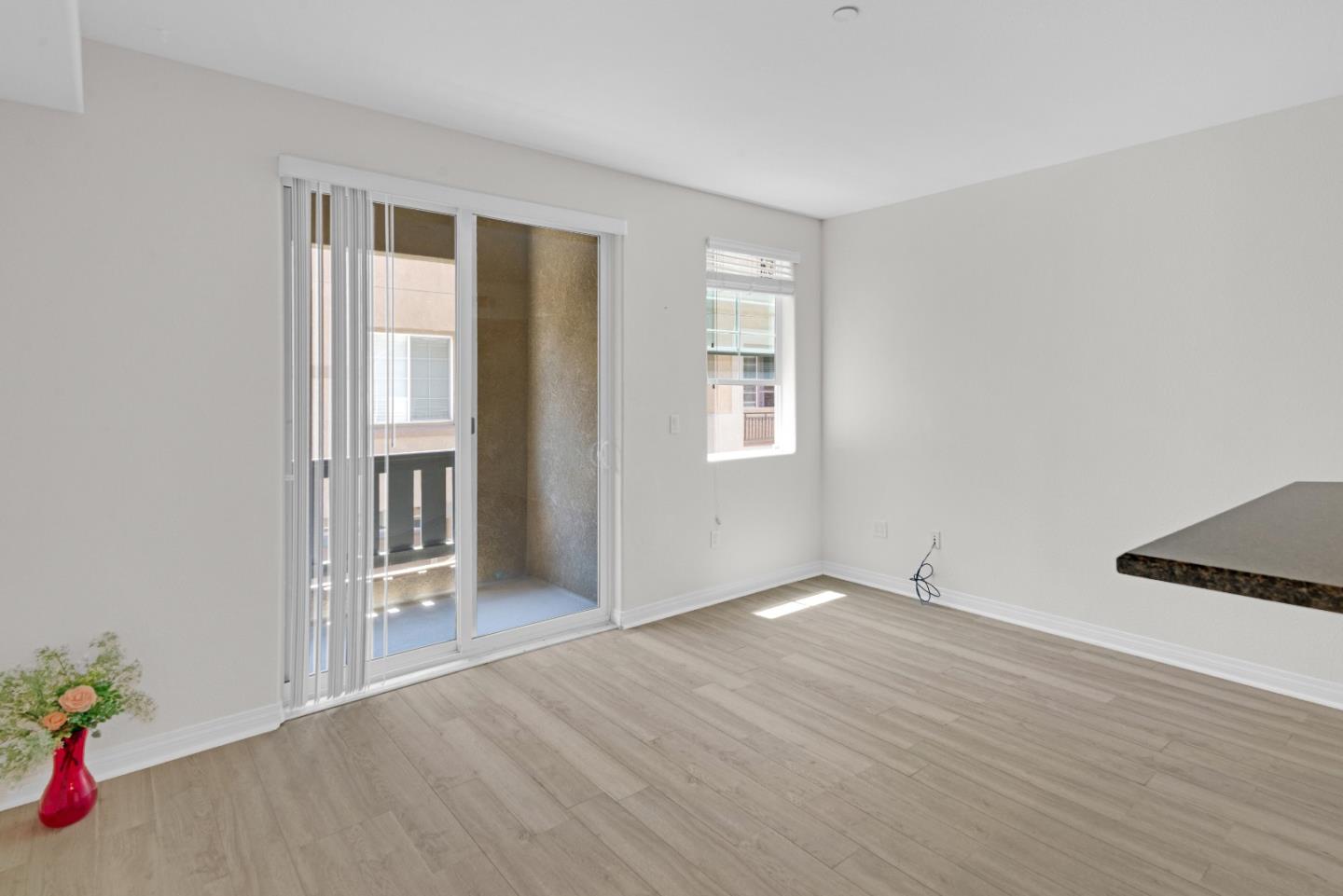 Detail Gallery Image 5 of 27 For 842 Tarragon Ln #1203,  San Luis Obispo,  CA 93401 - 2 Beds | 2/1 Baths