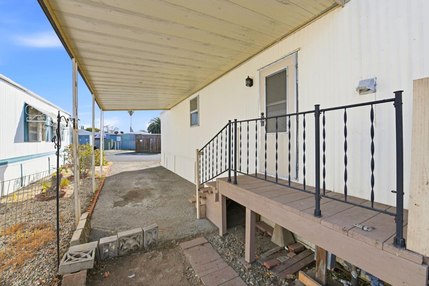Detail Gallery Image 30 of 39 For 139 Mars Ave #139,  Hayward,  CA 94544 - 2 Beds | 2 Baths