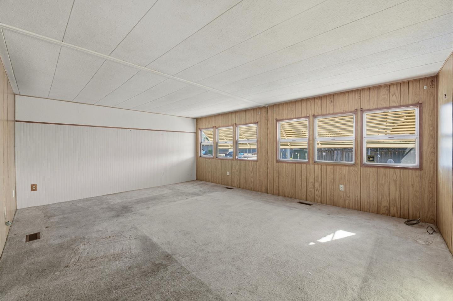 Detail Gallery Image 7 of 39 For 139 Mars Ave #139,  Hayward,  CA 94544 - 2 Beds | 2 Baths