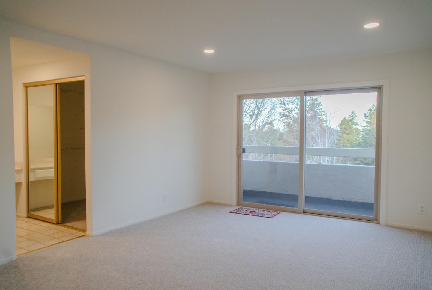 Detail Gallery Image 16 of 24 For 6 Havenridge Ct, San Mateo,  CA 94402 - 3 Beds | 2/1 Baths