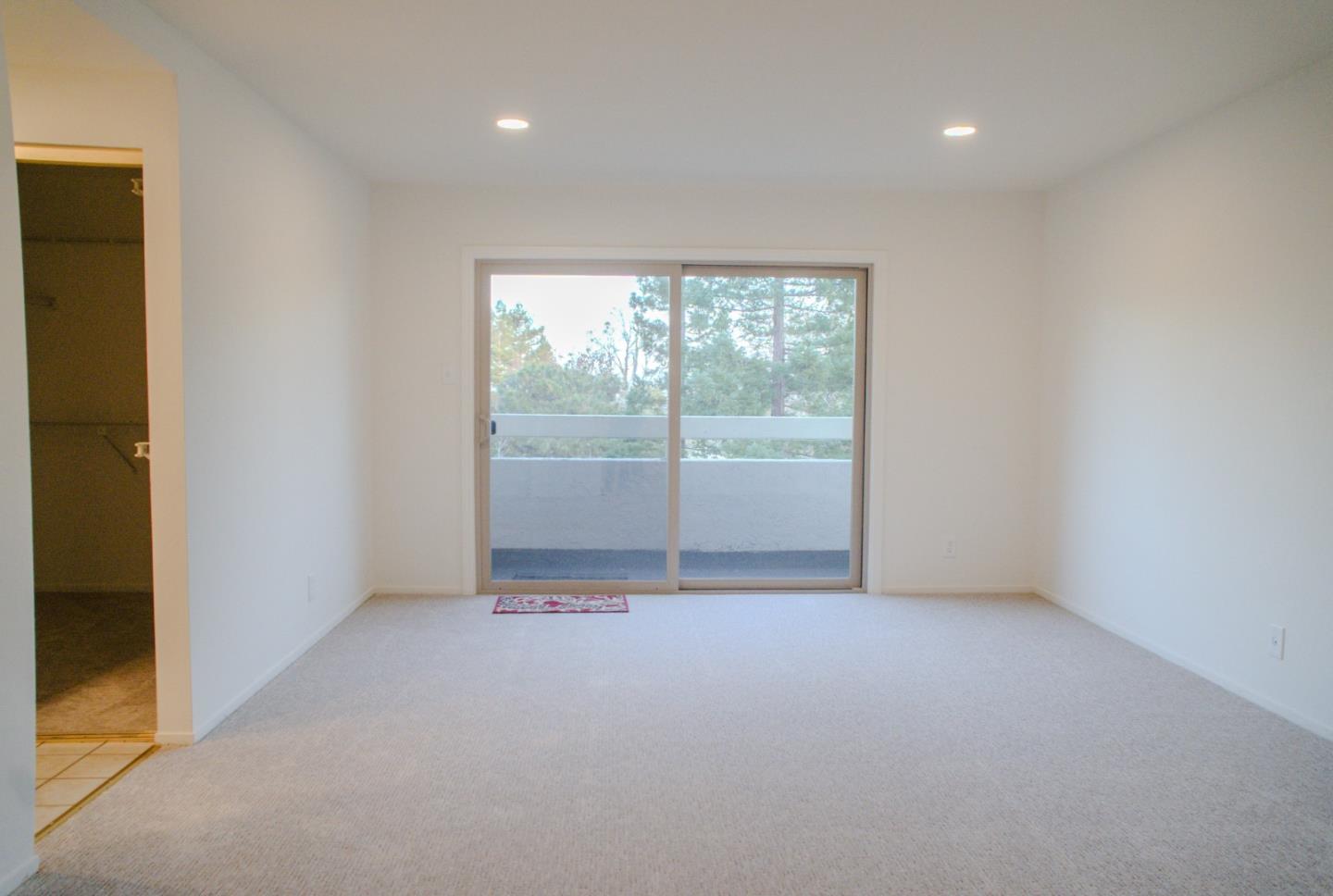 Detail Gallery Image 17 of 24 For 6 Havenridge Ct, San Mateo,  CA 94402 - 3 Beds | 2/1 Baths