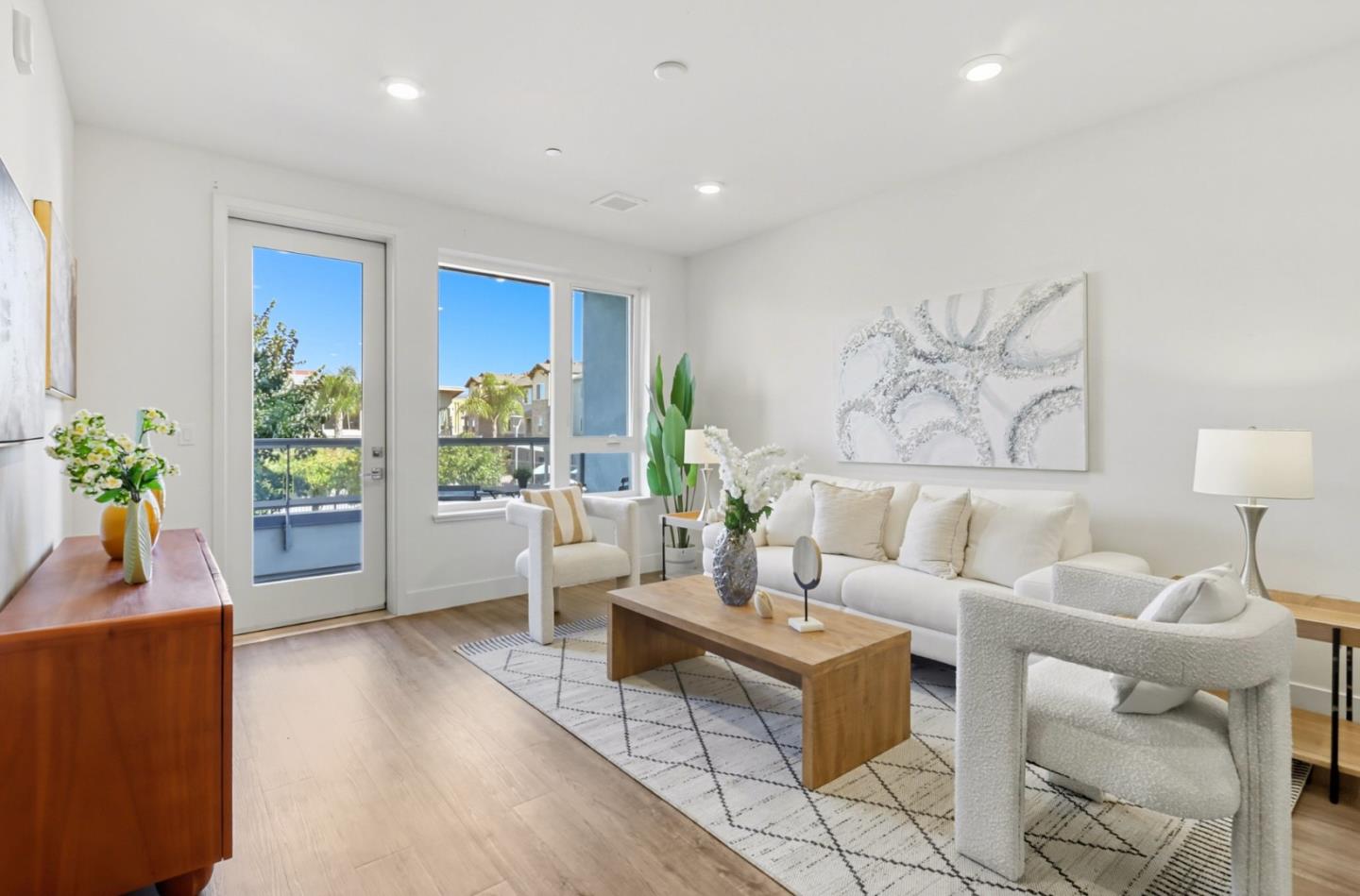 Detail Gallery Image 6 of 42 For 5951 Sunstone Dr #208,  San Jose,  CA 95123 - 2 Beds | 2 Baths