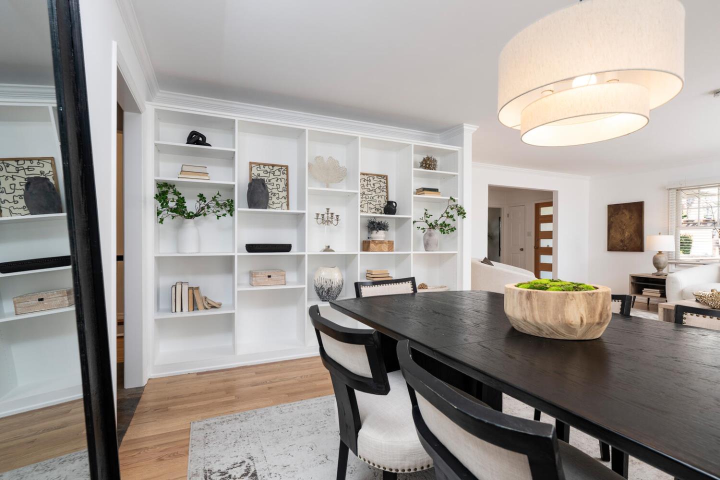 Detail Gallery Image 10 of 46 For 103 Northam Ave, San Carlos,  CA 94070 - 4 Beds | 4 Baths