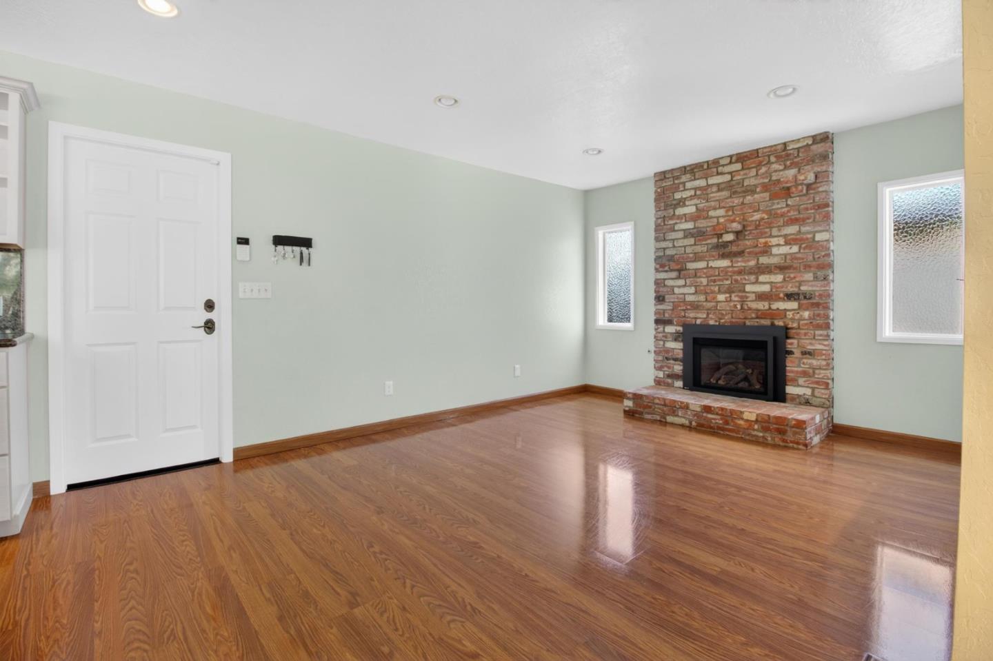 Detail Gallery Image 19 of 41 For 9570 S Century Oak Rd, Prunedale,  CA 93907 - 3 Beds | 2 Baths