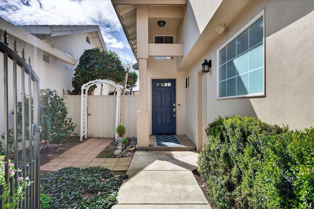 Detail Gallery Image 3 of 42 For 233 Montclair Ln, Salinas,  CA 93906 - 3 Beds | 2/1 Baths