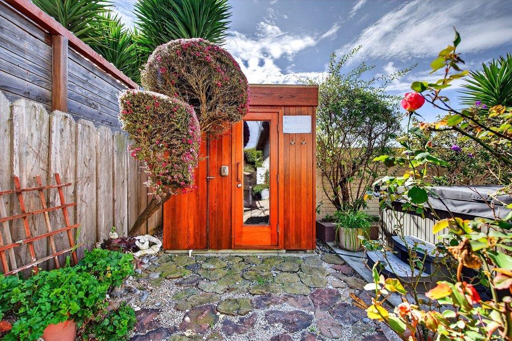 Detail Gallery Image 31 of 42 For 233 Montclair Ln, Salinas,  CA 93906 - 3 Beds | 2/1 Baths