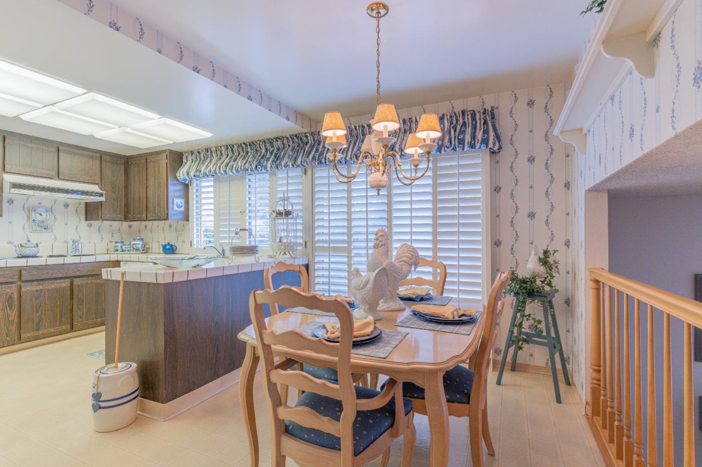 Detail Gallery Image 16 of 52 For 5016 Las Cruces Ct, San Jose,  CA 95118 - 4 Beds | 2/1 Baths