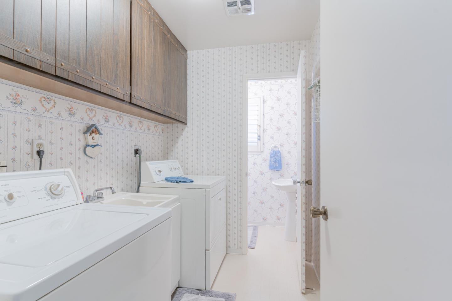 Detail Gallery Image 22 of 52 For 5016 Las Cruces Ct, San Jose,  CA 95118 - 4 Beds | 2/1 Baths