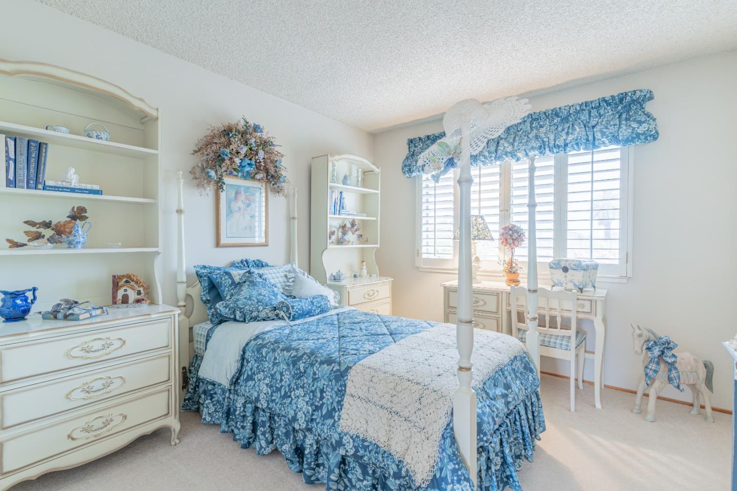 Detail Gallery Image 33 of 52 For 5016 Las Cruces Ct, San Jose,  CA 95118 - 4 Beds | 2/1 Baths