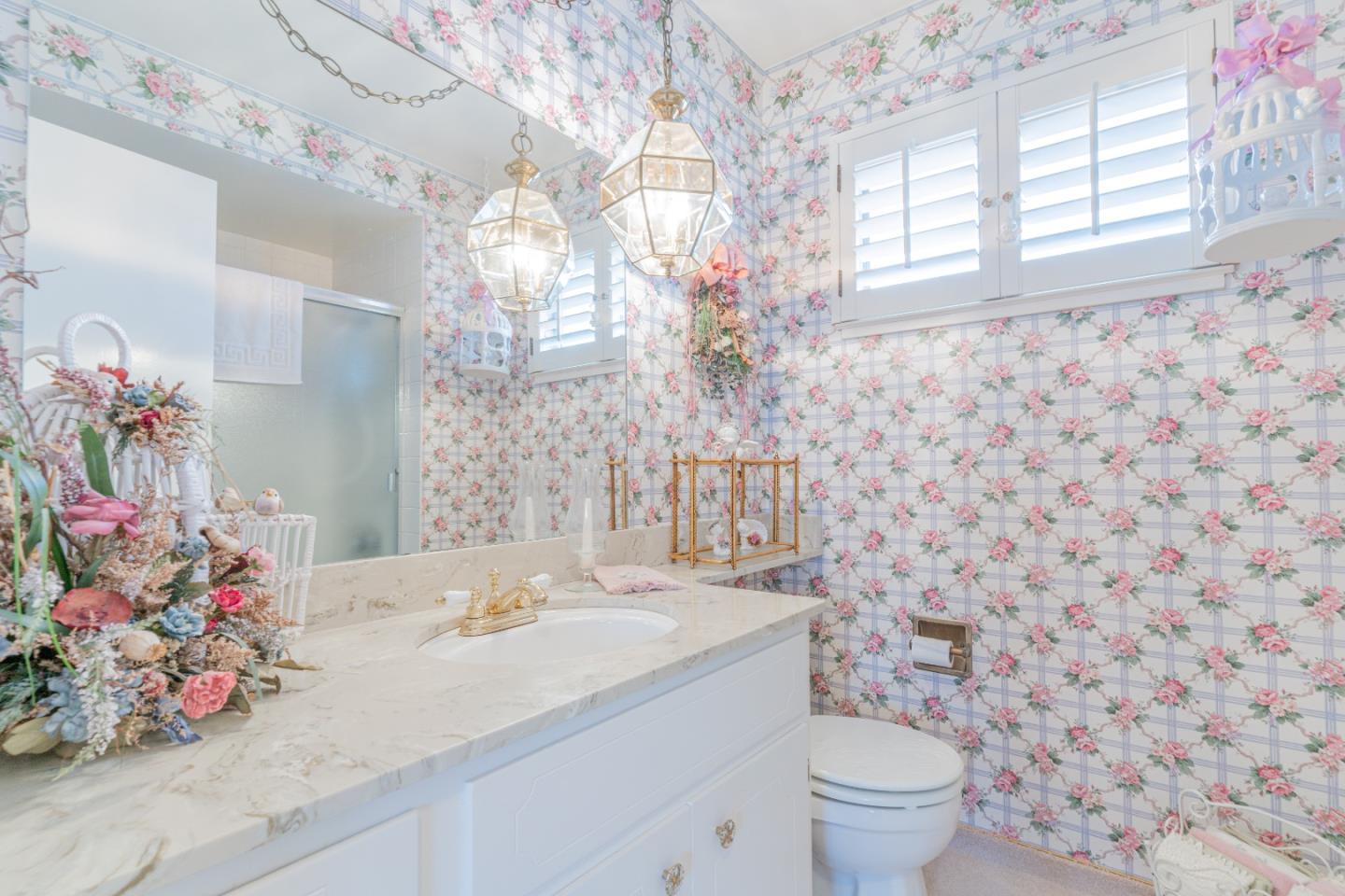 Detail Gallery Image 35 of 52 For 5016 Las Cruces Ct, San Jose,  CA 95118 - 4 Beds | 2/1 Baths