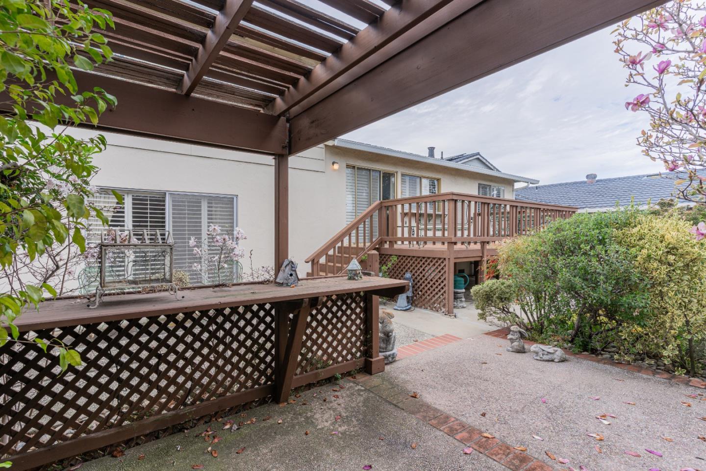 Detail Gallery Image 44 of 52 For 5016 Las Cruces Ct, San Jose,  CA 95118 - 4 Beds | 2/1 Baths