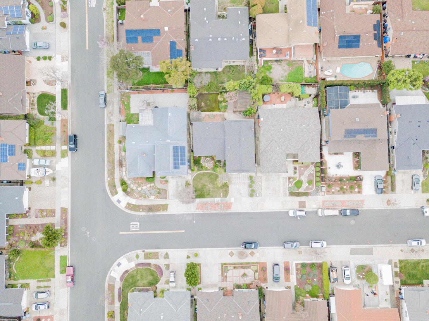 Detail Gallery Image 47 of 52 For 5016 Las Cruces Ct, San Jose,  CA 95118 - 4 Beds | 2/1 Baths