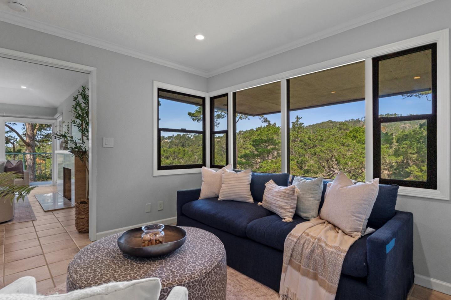 Detail Gallery Image 18 of 62 For 32 Del Mesa Carmel, Carmel,  CA 93923 - 2 Beds | 2 Baths
