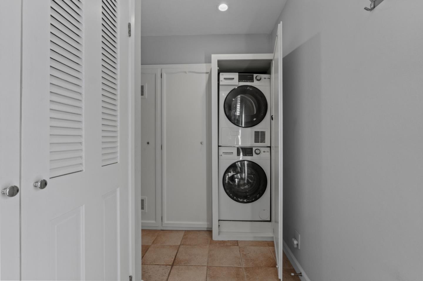 Detail Gallery Image 28 of 62 For 32 Del Mesa Carmel, Carmel,  CA 93923 - 2 Beds | 2 Baths