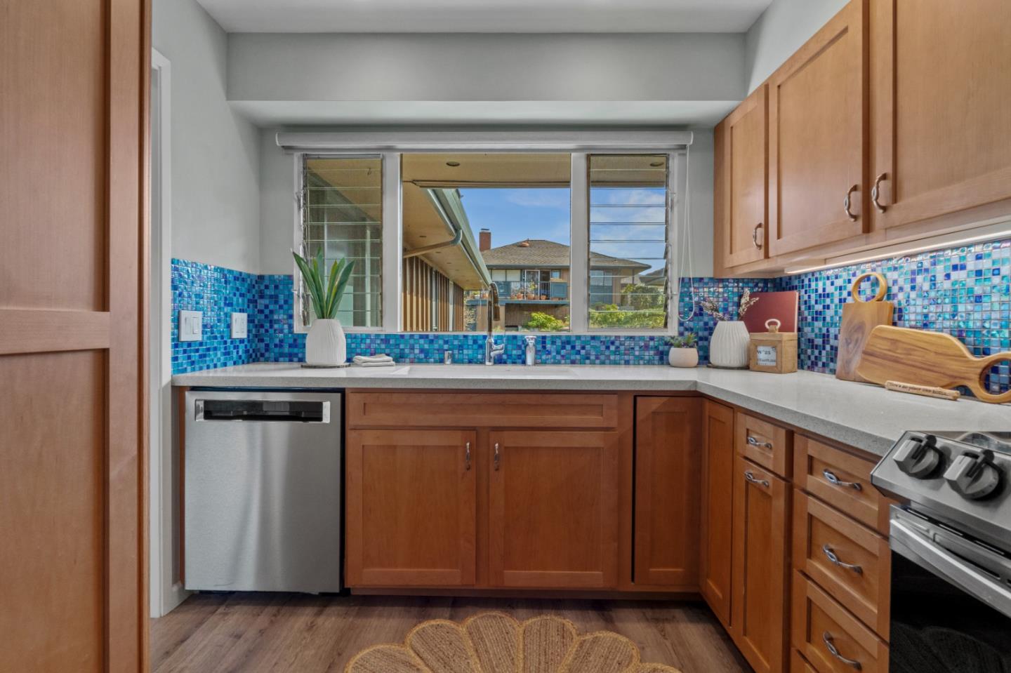 Detail Gallery Image 4 of 62 For 32 Del Mesa Carmel, Carmel,  CA 93923 - 2 Beds | 2 Baths