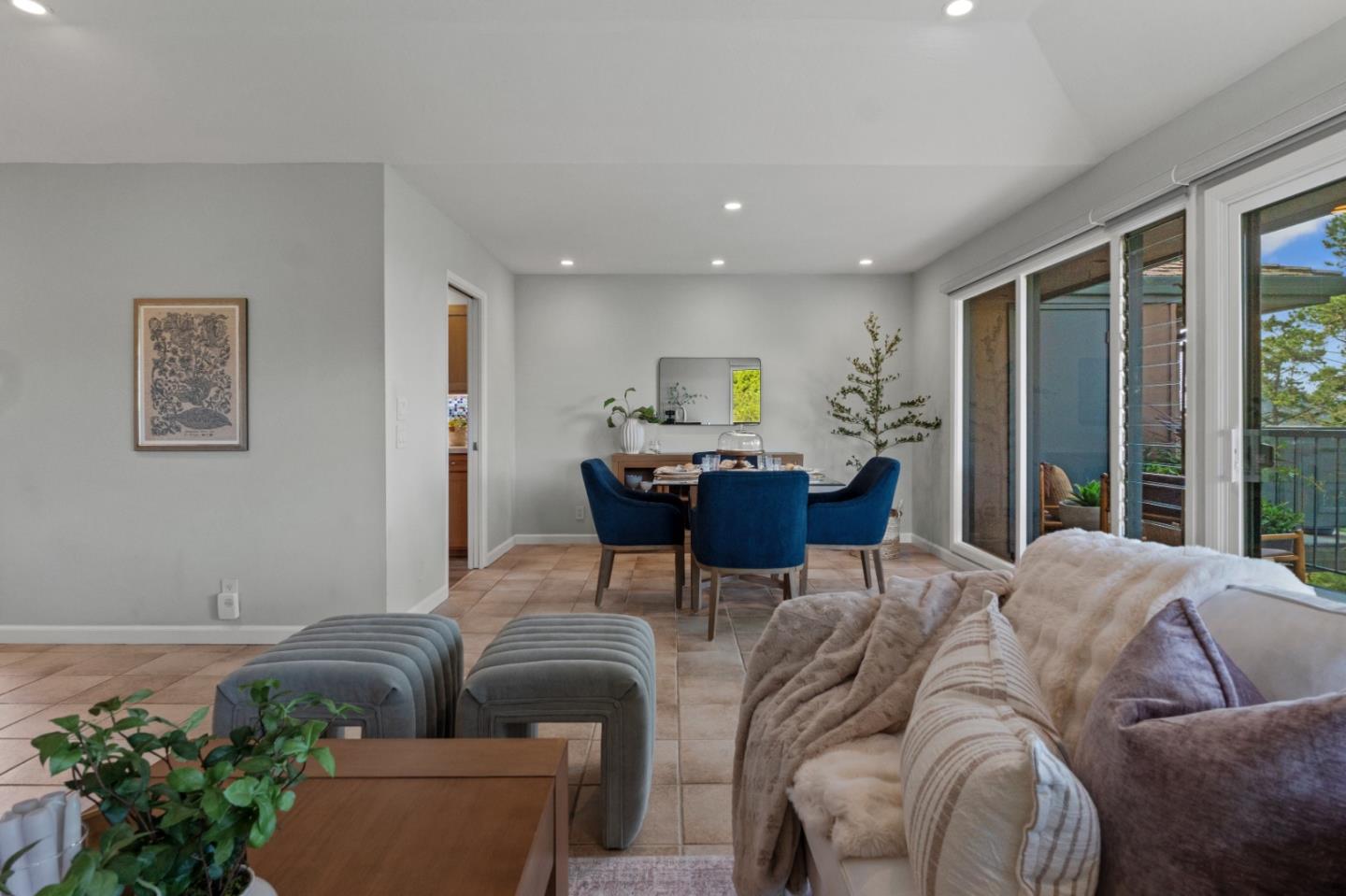 Detail Gallery Image 9 of 62 For 32 Del Mesa Carmel, Carmel,  CA 93923 - 2 Beds | 2 Baths