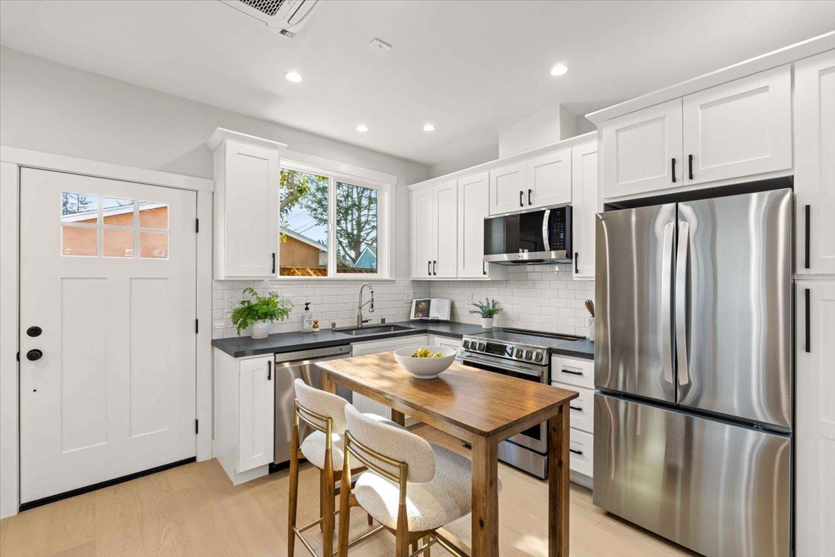 Detail Gallery Image 37 of 52 For 543 Minnesota Ave, San Jose,  CA 95125 - 6 Beds | 4/1 Baths