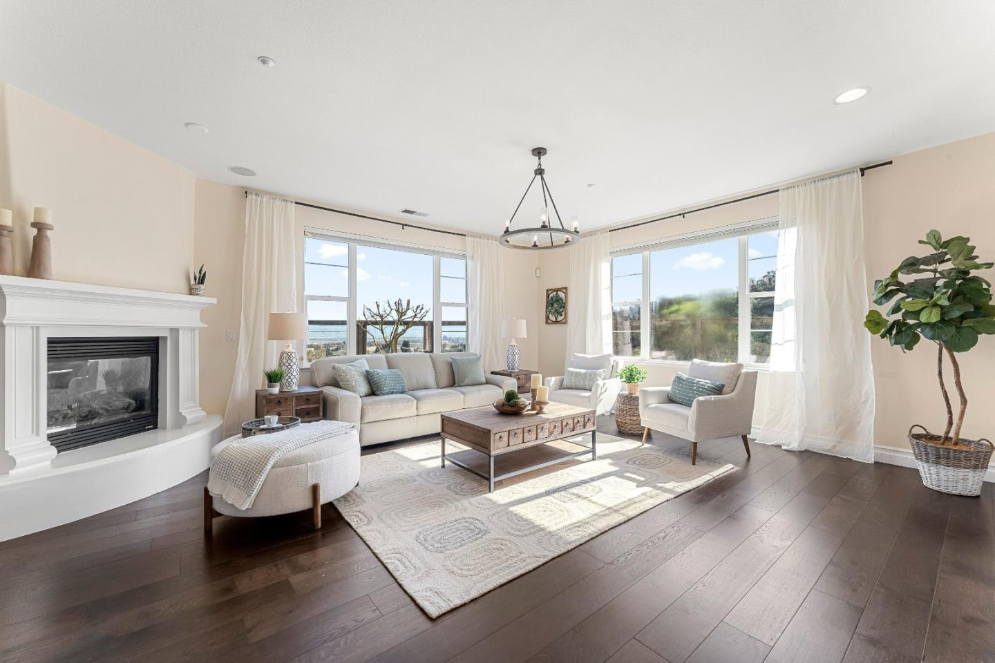 Detail Gallery Image 21 of 59 For 1190 Olympic Ct, Gilroy,  CA 95020 - 5 Beds | 3/1 Baths