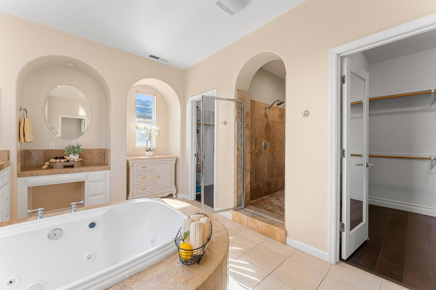 Detail Gallery Image 42 of 59 For 1190 Olympic Ct, Gilroy,  CA 95020 - 5 Beds | 3/1 Baths