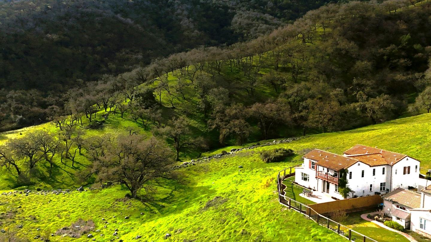 Detail Gallery Image 52 of 59 For 1190 Olympic Ct, Gilroy,  CA 95020 - 5 Beds | 3/1 Baths