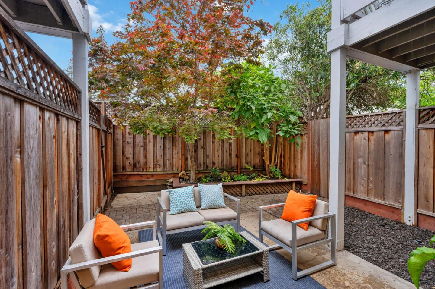 Detail Gallery Image 29 of 38 For 2071 Plymouth St #J,  Mountain View,  CA 94043 - 2 Beds | 2/1 Baths