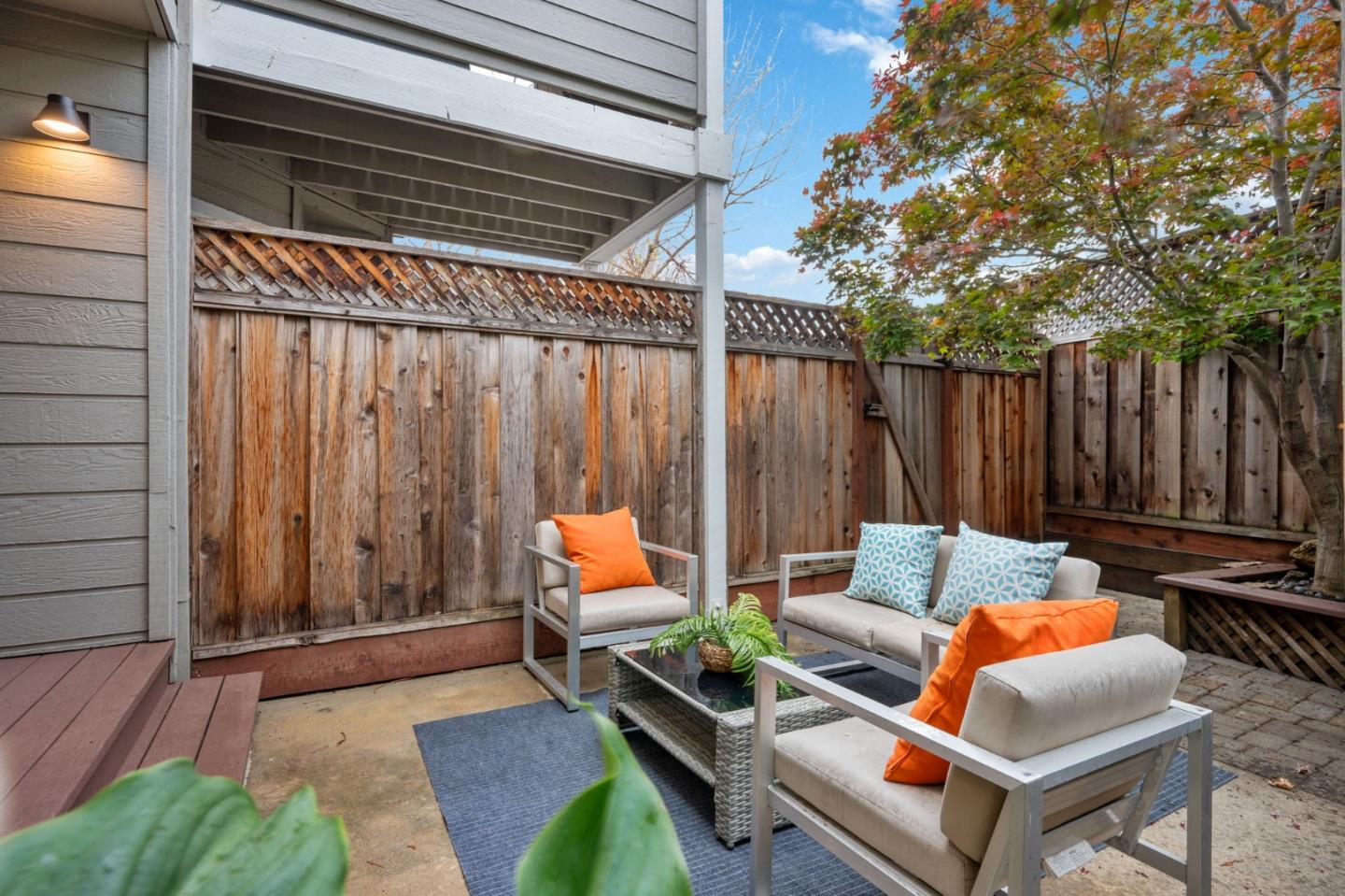 Detail Gallery Image 32 of 38 For 2071 Plymouth St #J,  Mountain View,  CA 94043 - 2 Beds | 2/1 Baths