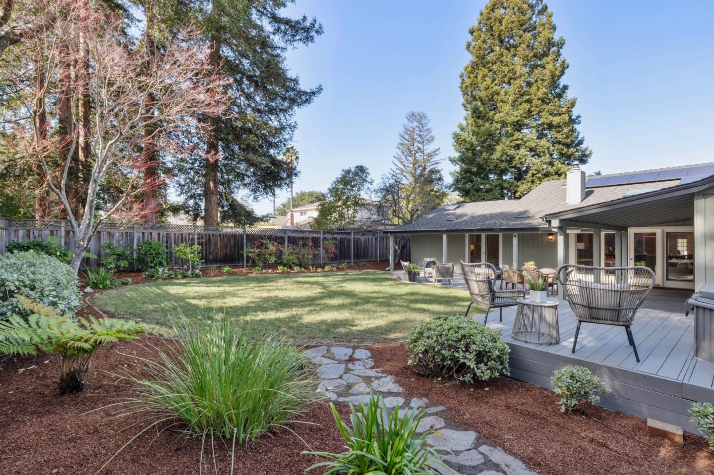 Detail Gallery Image 16 of 40 For 648 Spargur Dr, Los Altos,  CA 94022 - 4 Beds | 3 Baths