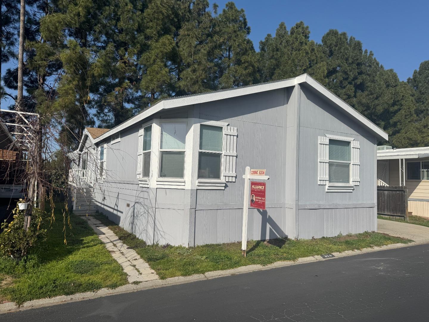 Detail Gallery Image 3 of 3 For 426 Shorewood #426,  San Jose,  CA 95134 - 4 Beds | 2 Baths