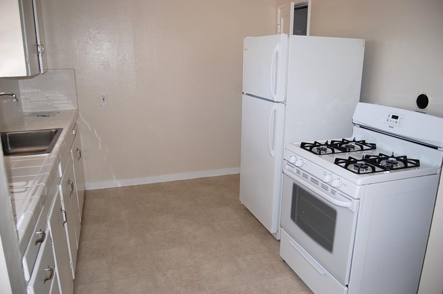 Detail Gallery Image 13 of 15 For 675 Johanna Ave, Sunnyvale,  CA 94085 - – Beds | – Baths