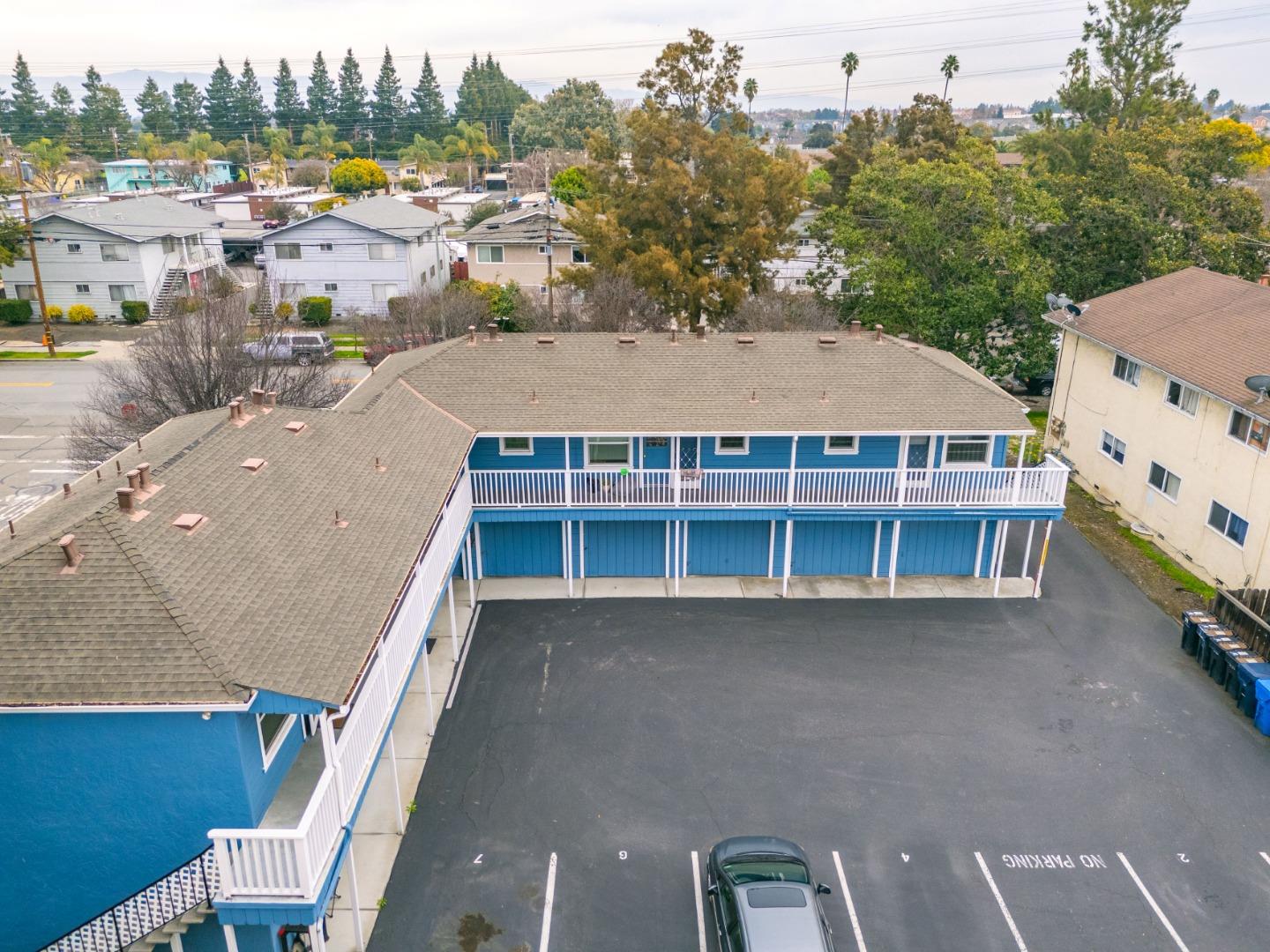 Detail Gallery Image 5 of 15 For 675 Johanna Ave, Sunnyvale,  CA 94085 - – Beds | – Baths