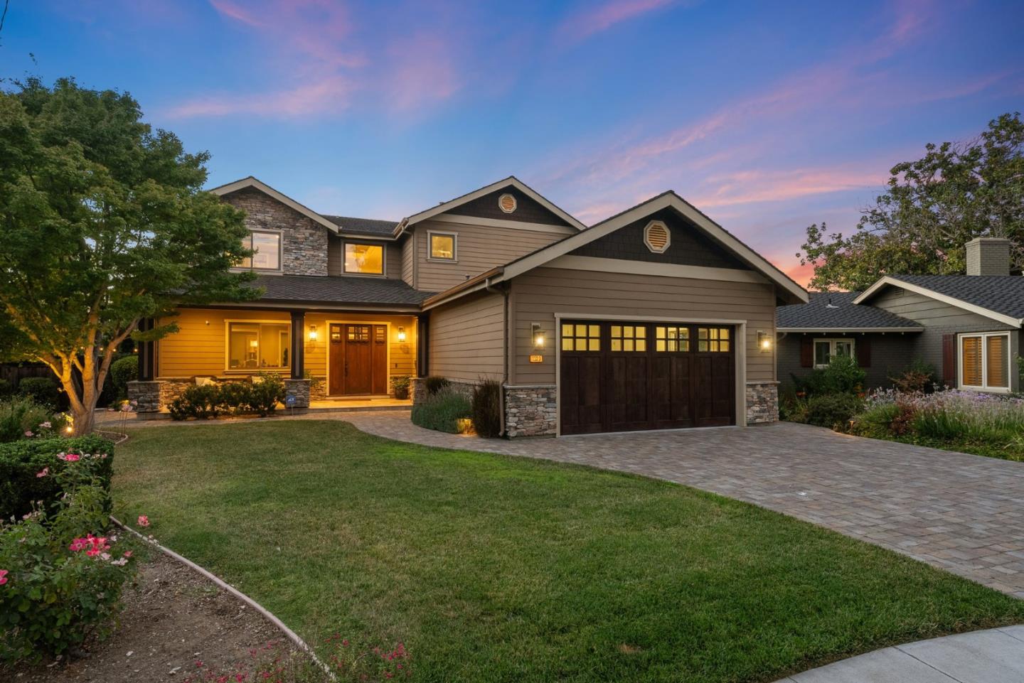 Front Image Thumbnail for ML82033427