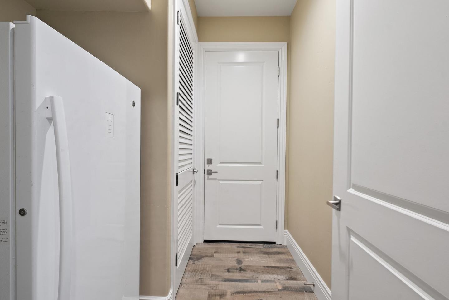 Detail Gallery Image 20 of 112 For 1529 Glenwood Ave, San Jose,  CA 95125 - 5 Beds | 5/1 Baths