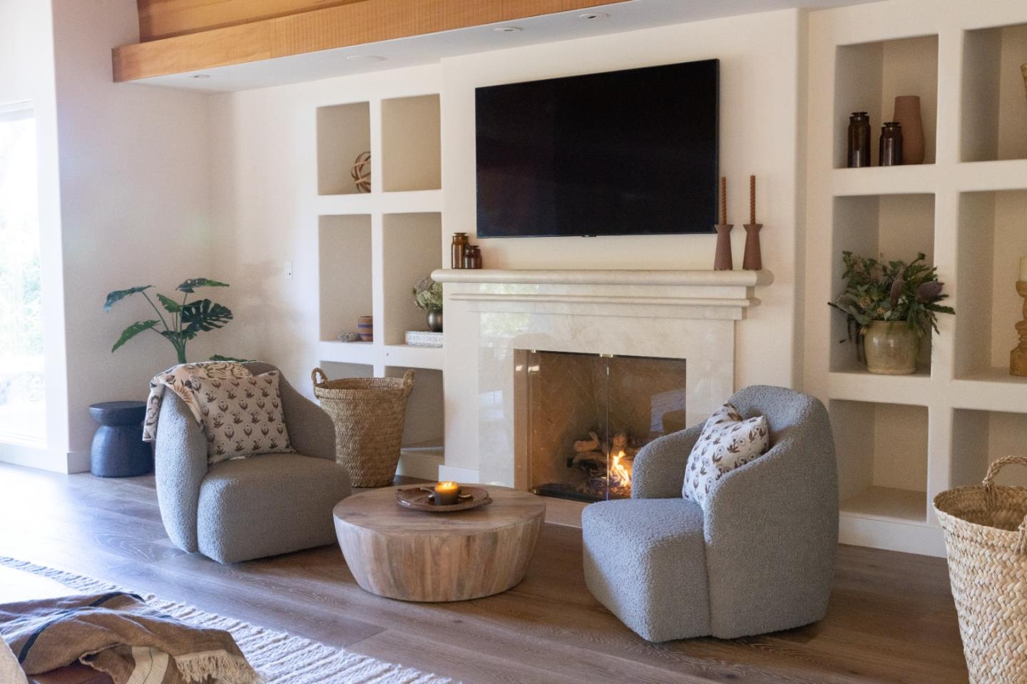 Detail Gallery Image 19 of 42 For 5466 Quail Way, Carmel,  CA 93923 - 5 Beds | 5/3 Baths