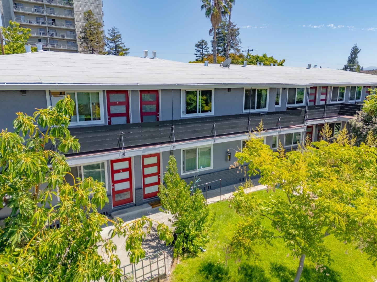 Dunster, Campbell, CA, 95008