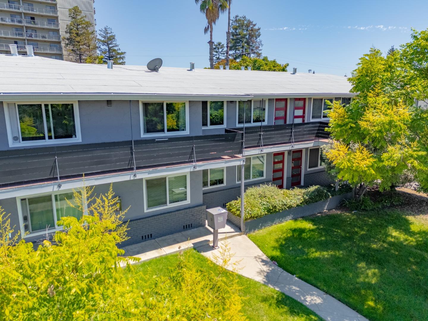 Dunster, Campbell, CA, 95008