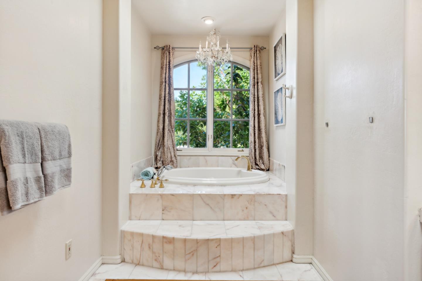 Detail Gallery Image 21 of 49 For 112 Sunset Ter, Scotts Valley,  CA 95066 - 4 Beds | 3/1 Baths