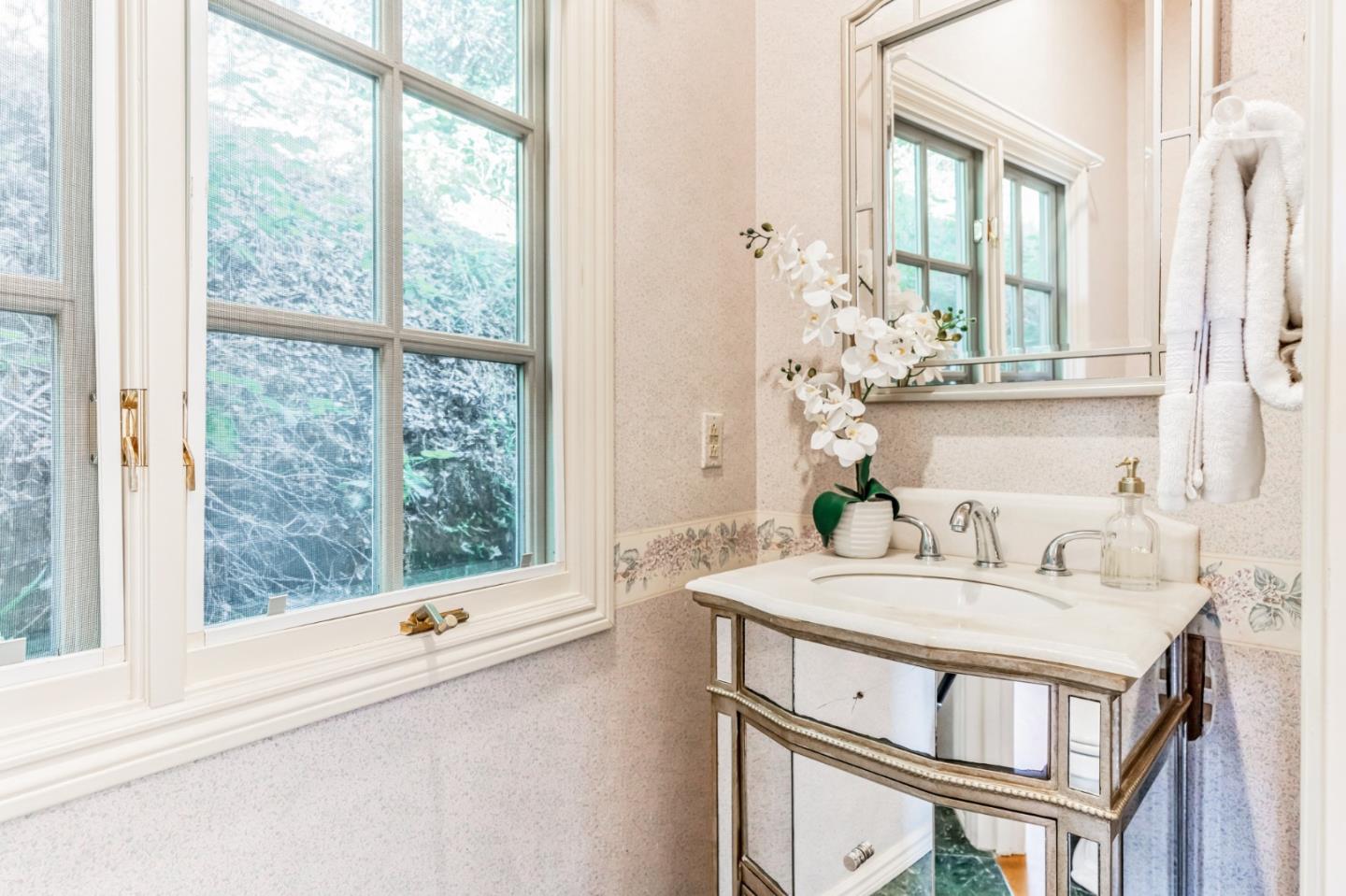 Detail Gallery Image 30 of 49 For 112 Sunset Ter, Scotts Valley,  CA 95066 - 4 Beds | 3/1 Baths