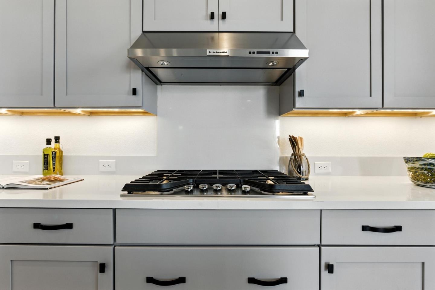 Detail Gallery Image 17 of 110 For 467 Halcyon Pl, Bethel Island,  CA 94511 - 4 Beds | 4/1 Baths