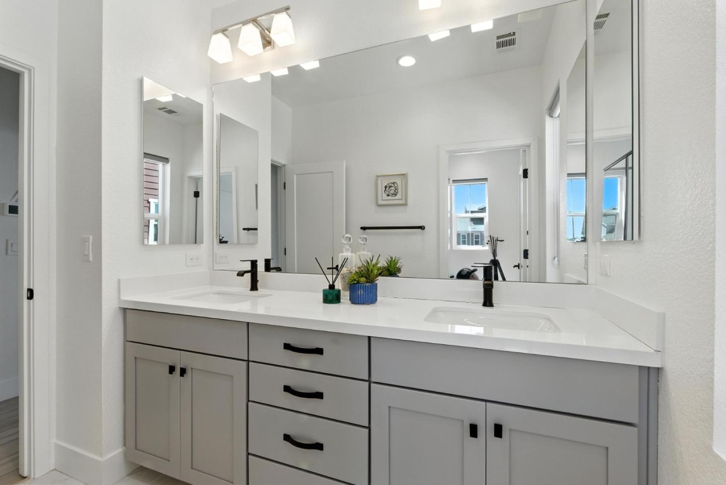 Detail Gallery Image 62 of 110 For 467 Halcyon Pl, Bethel Island,  CA 94511 - 4 Beds | 4/1 Baths