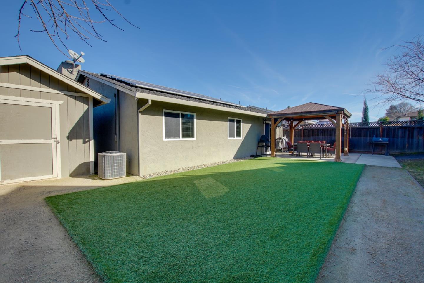 Detail Gallery Image 28 of 38 For 1035 C St, Hollister,  CA 95023 - 3 Beds | 2 Baths