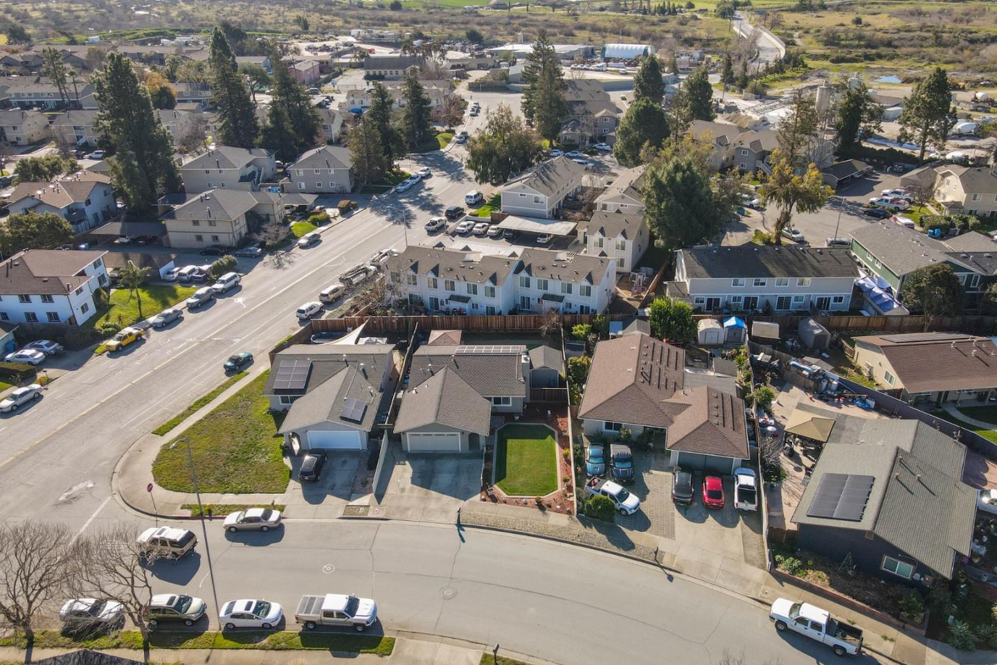 Detail Gallery Image 35 of 38 For 1035 C St, Hollister,  CA 95023 - 3 Beds | 2 Baths