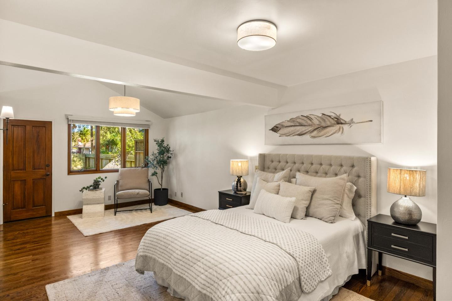 Detail Gallery Image 8 of 18 For 712 Sunset Dr, Pacific Grove,  CA 93950 - 3 Beds | 2 Baths