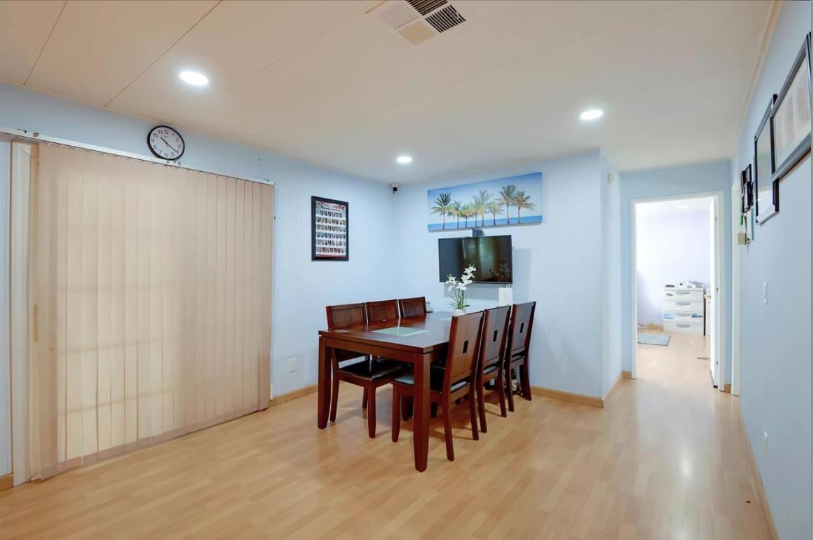 Detail Gallery Image 6 of 9 For 401 Chateau La Salle #401,  San Jose,  CA 95111 - 3 Beds | 2 Baths