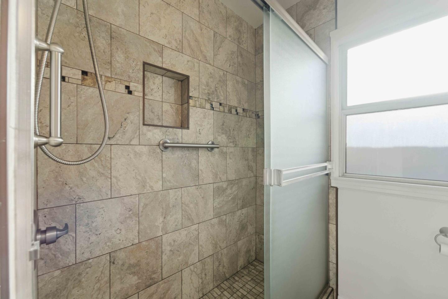 Detail Gallery Image 15 of 33 For 98 E Hillsdale Blvd, San Mateo,  CA 94403 - 3 Beds | 2 Baths