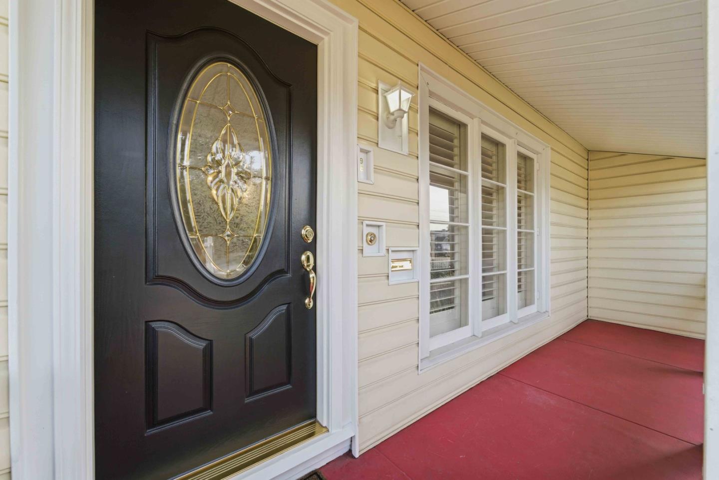 Detail Gallery Image 3 of 33 For 98 E Hillsdale Blvd, San Mateo,  CA 94403 - 3 Beds | 2 Baths