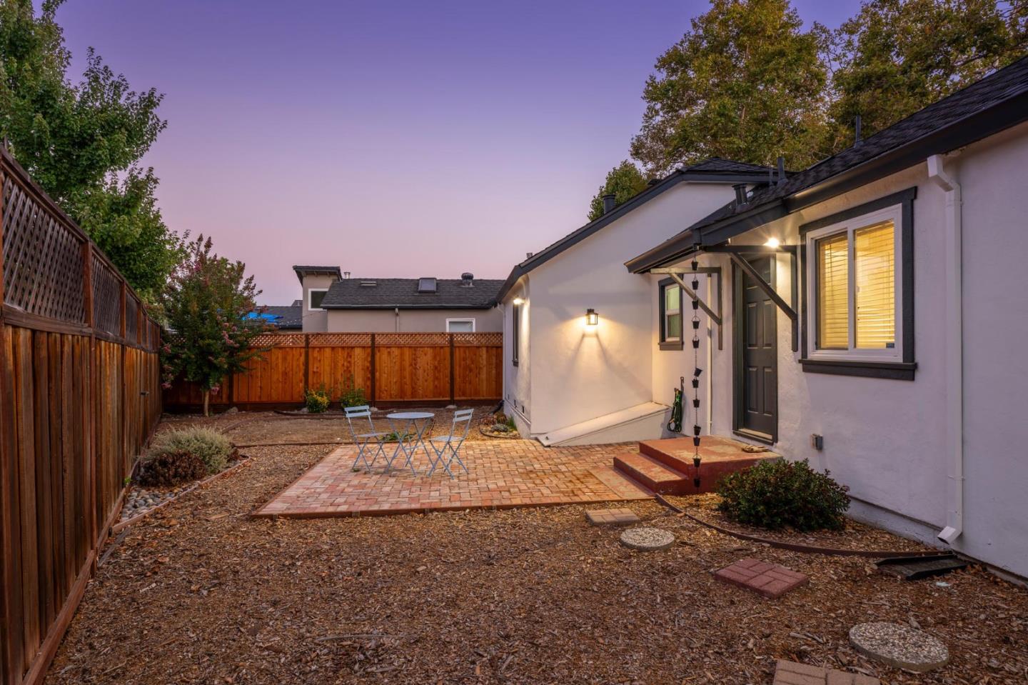 Detail Gallery Image 27 of 31 For 1326 Milton Way, San Jose,  CA 95125 - 2 Beds | 2 Baths